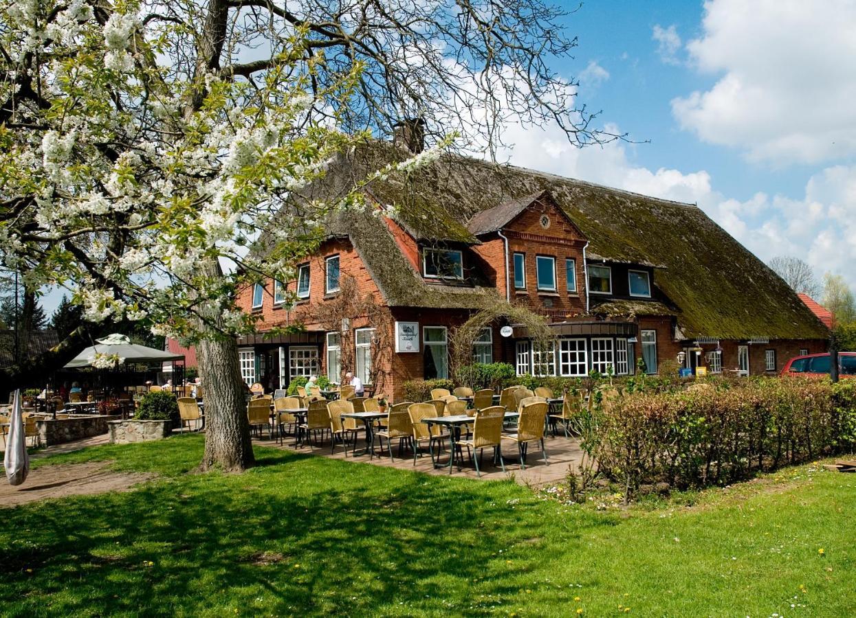Landgasthof Kasch - Hotel Und Restaurant Malente Exterior foto